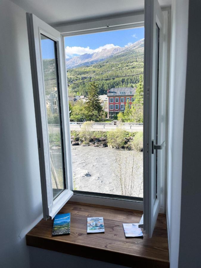 Studios Neufs - Coeur De Barcelonnette - Parking Prive מראה חיצוני תמונה